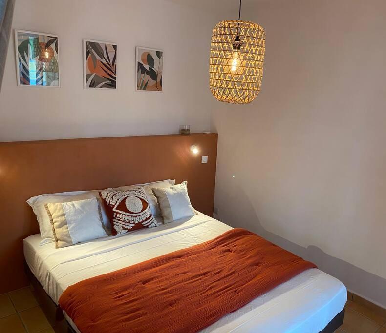 Appartement Cosy & Calme En Rez De Villa แซงต์-ฟรองซัวส์ ภายนอก รูปภาพ